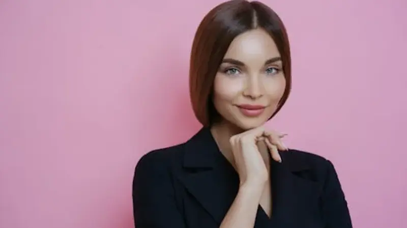 Confidence Looks Good on You: Where Health Meets Personal Style